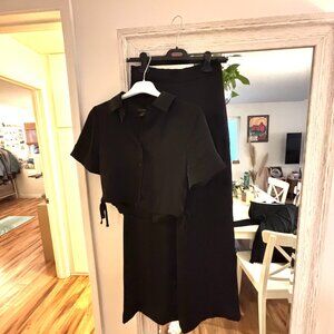 HOUSE OF HARLOW 1960 | Black Satin Trousers Set